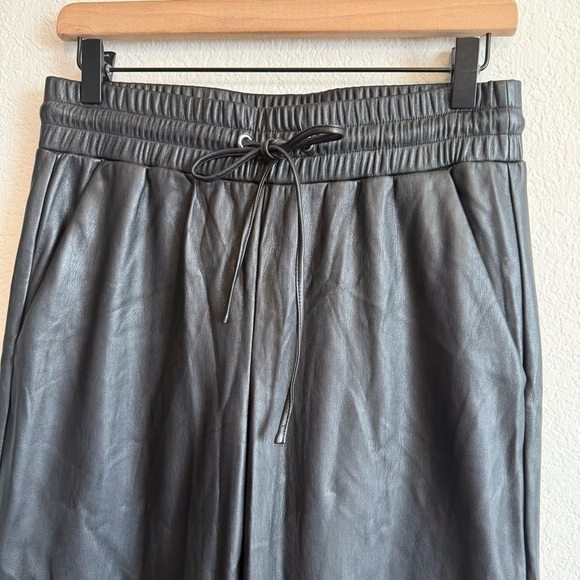 Loft Black Pull On Drawstring Elastic Waist Faux Leather Vegan Ankle Pants Sz SM - Picture 4 of 13